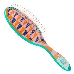 WetBrush Artful Ace Detangler Flag Up