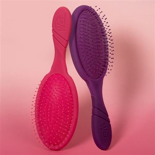 WetBrush Pro Frost Detangler Purple