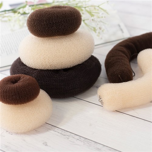 Dress Me Up Hair Donut Brown Medium Regular